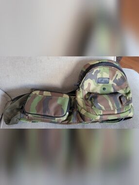 Tushbaby baby hip carrier In Camo